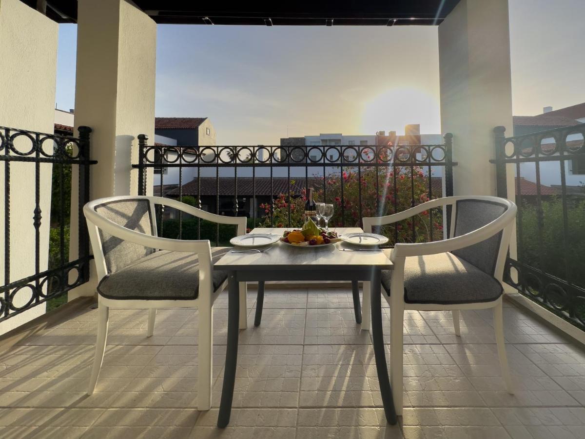 Tiana Beach Resort Turgutreis Exterior foto