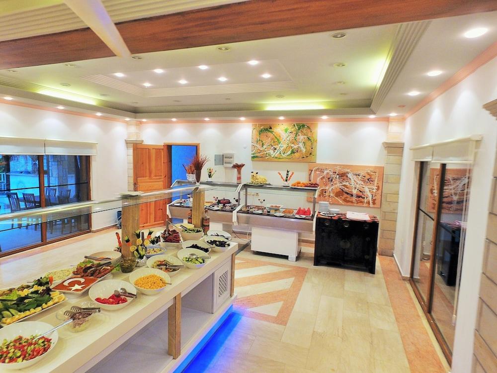 Tiana Beach Resort Turgutreis Exterior foto