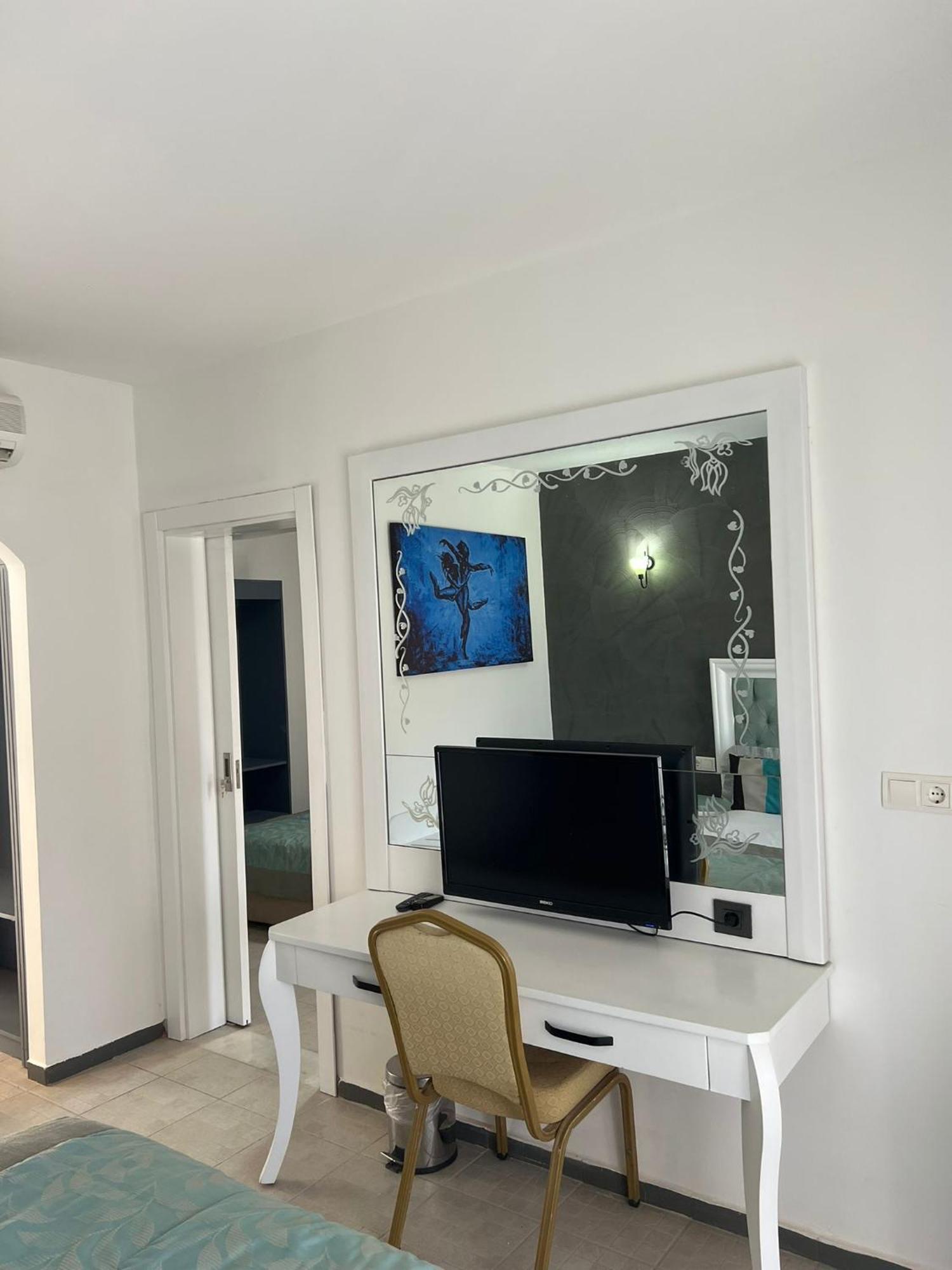 Tiana Beach Resort Turgutreis Exterior foto