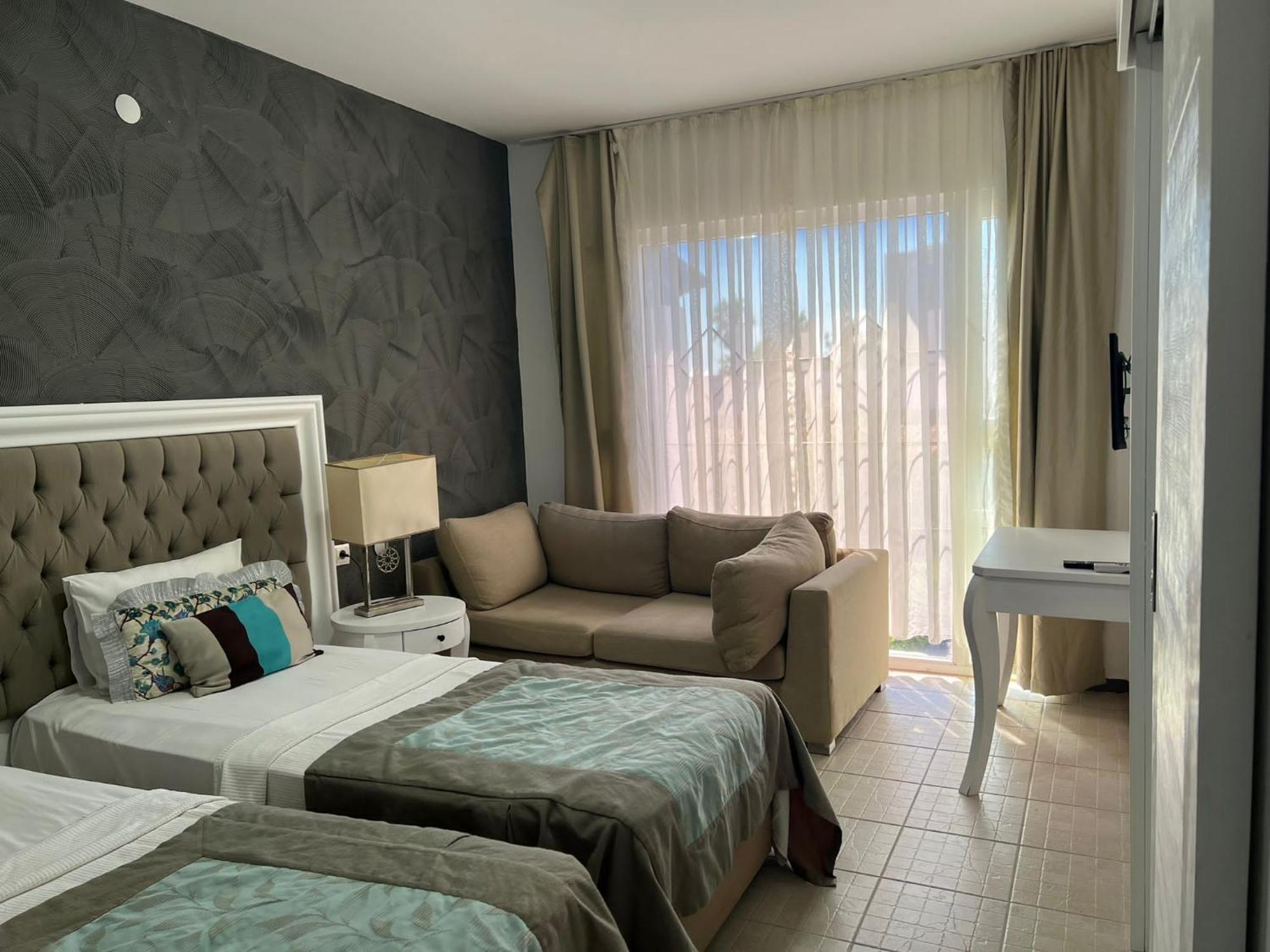 Tiana Beach Resort Turgutreis Exterior foto